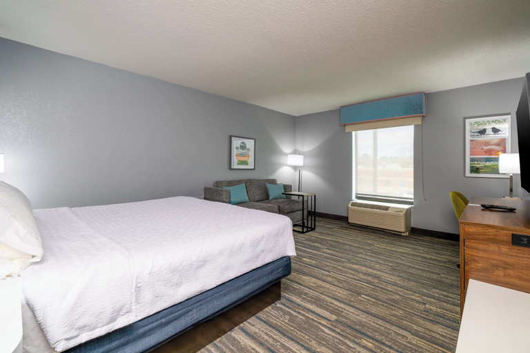 Others 5, Hampton Inn Dahlgren, King George
