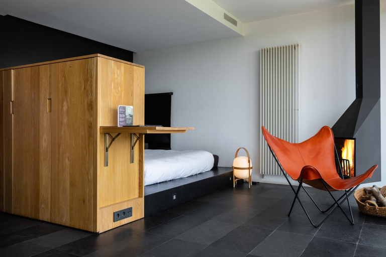 Bedroom 2, Consolacion Hotel, Teruel