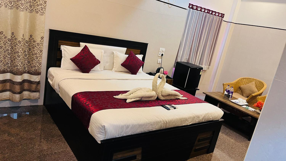 Bedroom 8