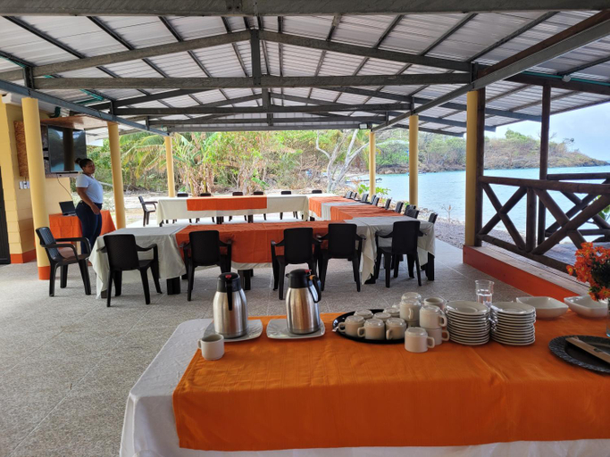 Food & Drinks 2, Cabanas y Restaurante Miss Elma, Providencia