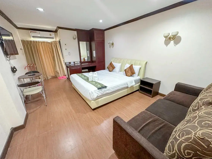 Bedroom 3, Baiboon Grand Hotel, Loei, Muang Loei