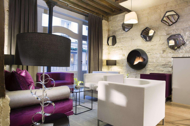 Public Area 3, Hotel Jacques de Molay, Paris
