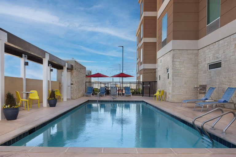 Sport & Beauty, Home2 Suites by Hilton Abilene Southwest, Taylor