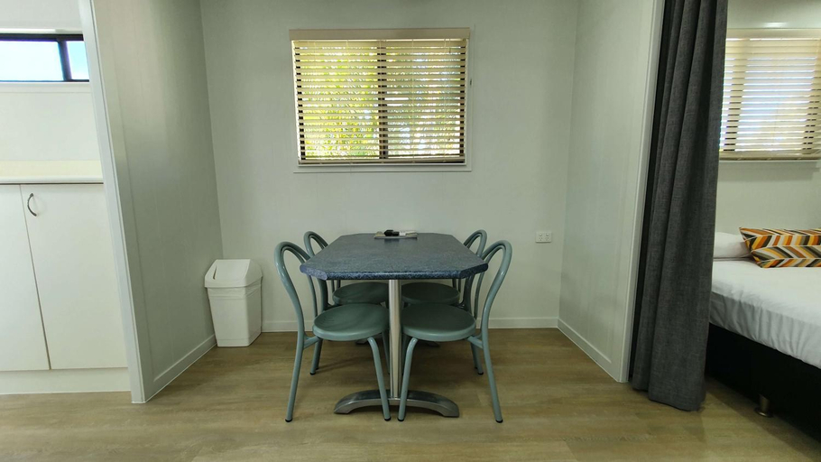 Dining Room 13