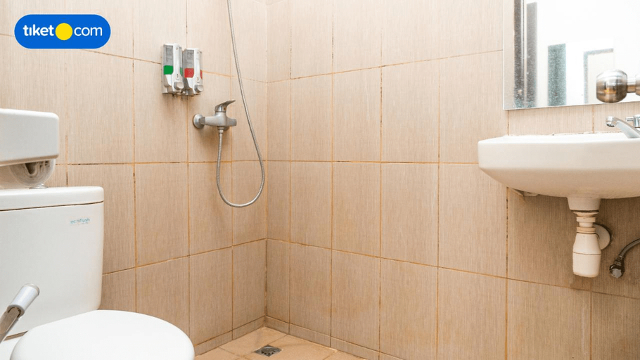 Bathroom 8