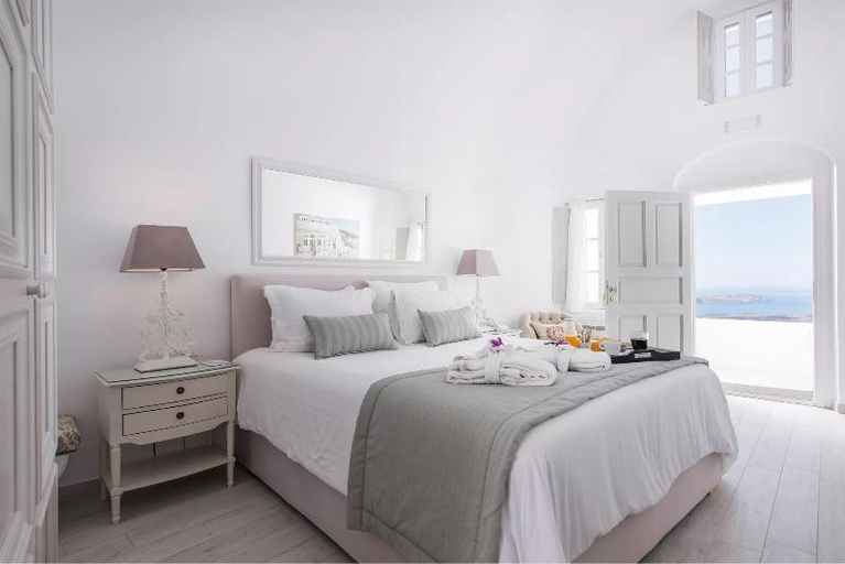 Bedroom 3, Aqua Mare Luxury Suites, South Aegean