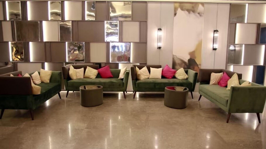 Public Area 3, Udman Greater Noida By Ferns N Petals, Gautam Buddha Nagar
