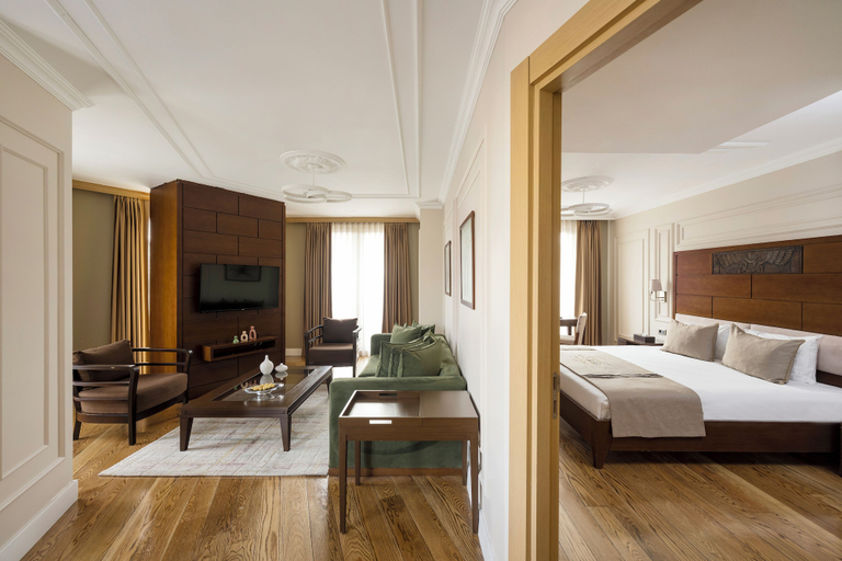 Bedroom 2, Continental Hotel Pera, Beyoğlu