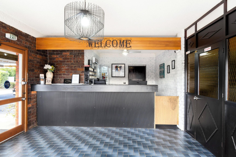 Public Area, Baronga Motor Inn, Colac-Otway - Colac