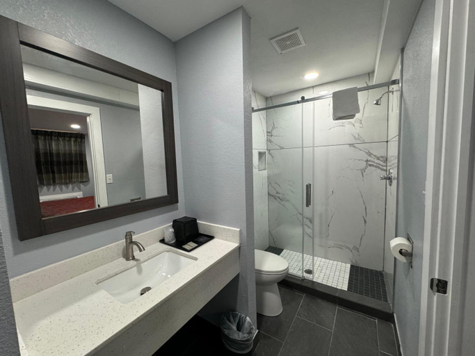 Others 5, America's Value Inn, Tulsa
