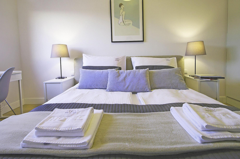 Bedroom 3, IRS ROYAL APARTMENTS - IRS Neptun Park, Gdańsk City
