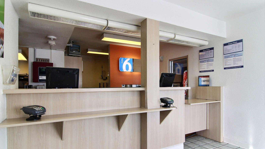 Public Area 3, Motel 6 San Angelo, TX, Tom Green