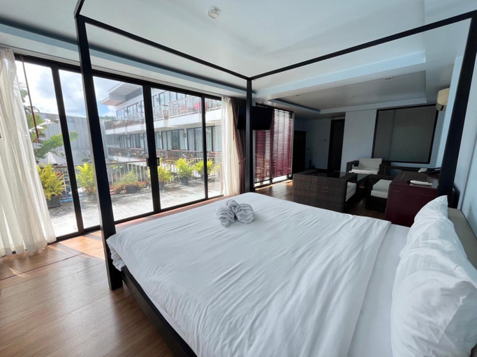Bedroom 6