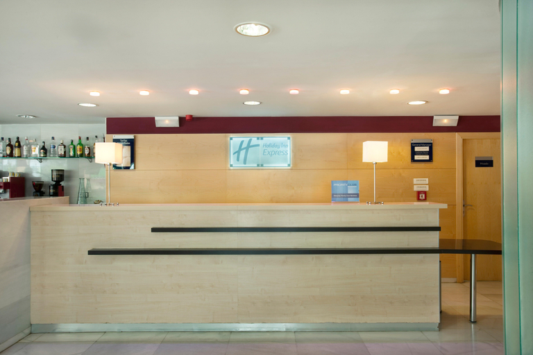 Public Area 4, Holiday Inn Express MADRID - ALCORCON by IHG, Madrid