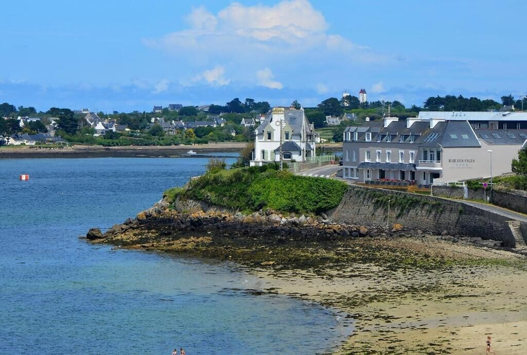 Exterior & Views 2, Hôtel la Baie des Anges, son SPA marin et sa piscine couverte et chauffée, Finistère