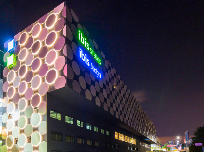 Exterior & Views 3, ibis budget Genève Palexpo Aéroport, Genève