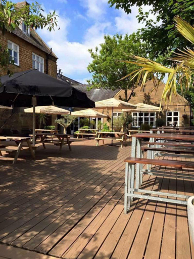Others 5, The World's End - Northampton, Northamptonshire