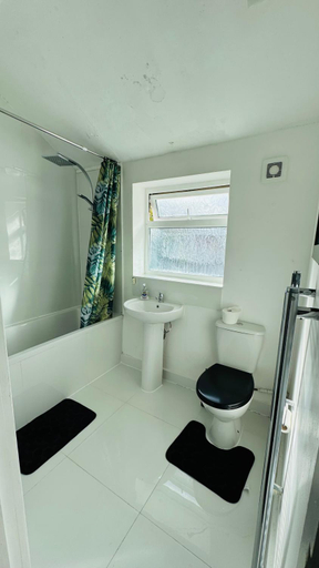 Bathroom, Ella street Double room, Kingston upon Hull