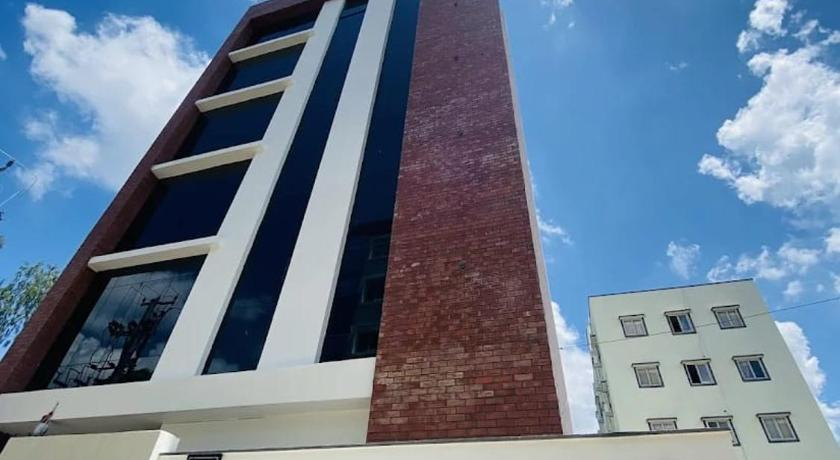 Exterior & Views 2, The Embassy Suites, Hyderabad
