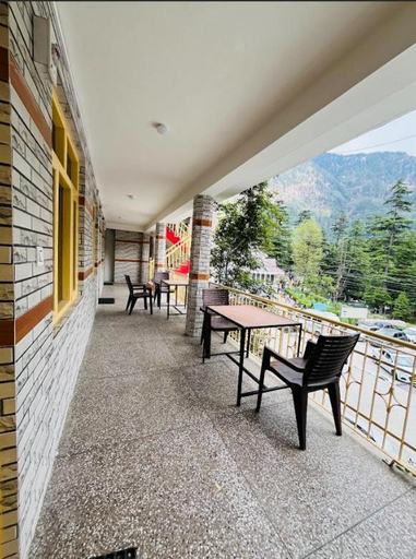 Others 5, THE MASSIF STAY, Kullu
