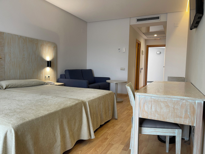 Bedroom 4, AGH Canet, Valencia