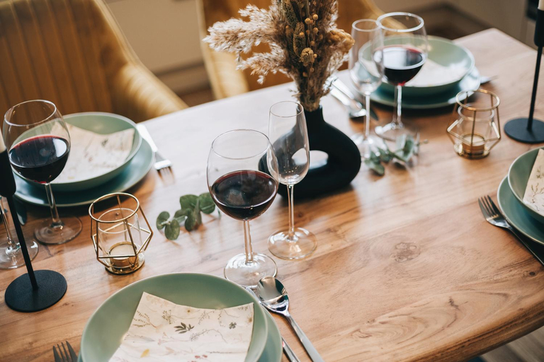 Food and beverages, Oasis Appart - Wohnen in Dresden - Netflix - Tiefgarage - Dachterrasse, Dresden