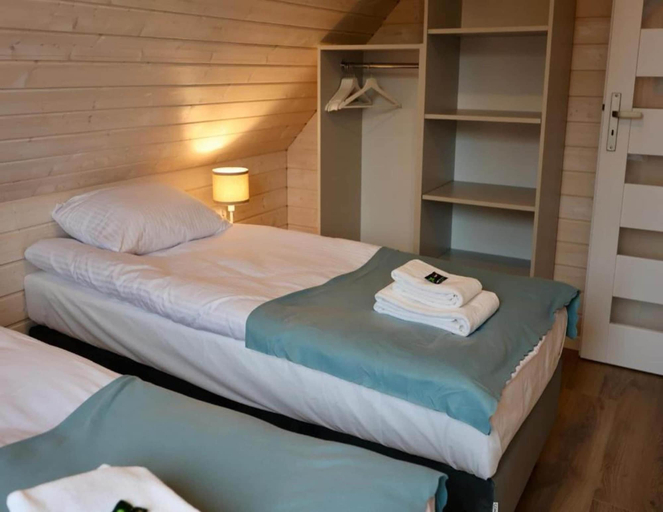 Room 5, Comfortable House by the Beach in Stepnica, Goleniów