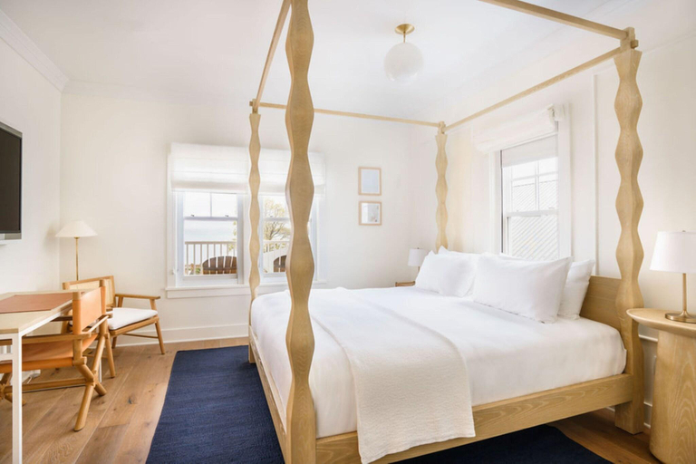 Bedroom 3, The Lake House On Canandaigua, Ontario