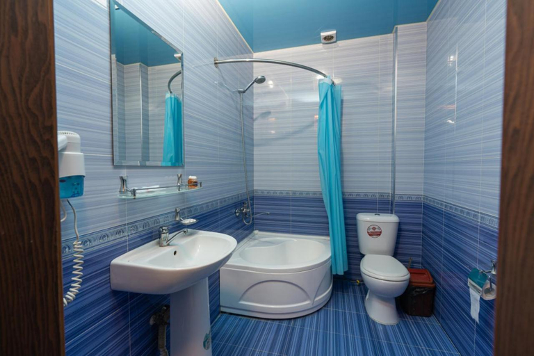 Bathroom 2, Gala Osiyo Hotel, Samarkand
