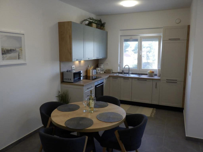 Others 4, Cozy Apartment Bili, Privlaka