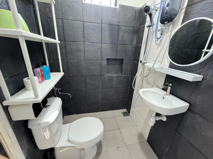 Bathroom 3, Desaru City Ikeano Style 5GWiFi By De Home, Kota Tinggi