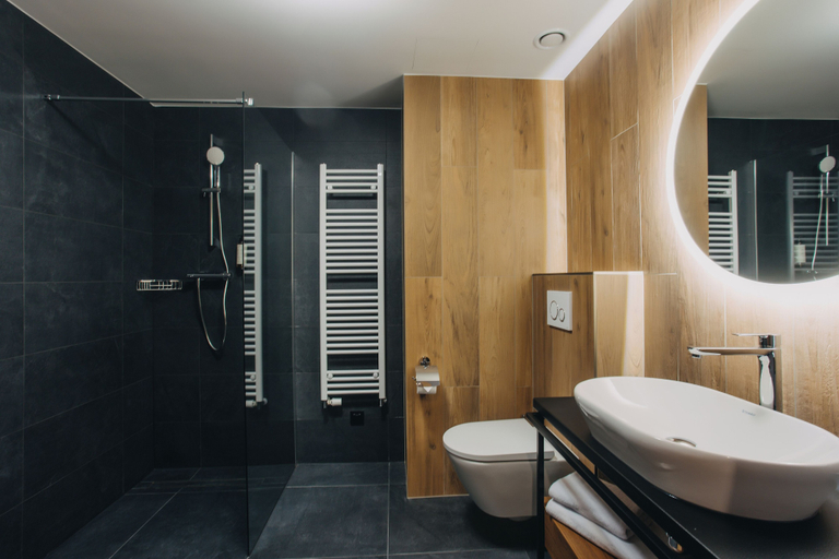 Bathroom 3, Forest Park Resort & SPA, Lubań