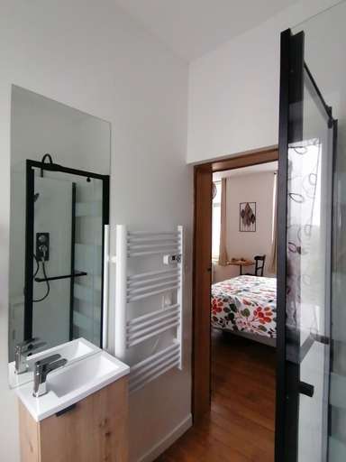 Bedroom 4, Le relais Napoléon, Nord