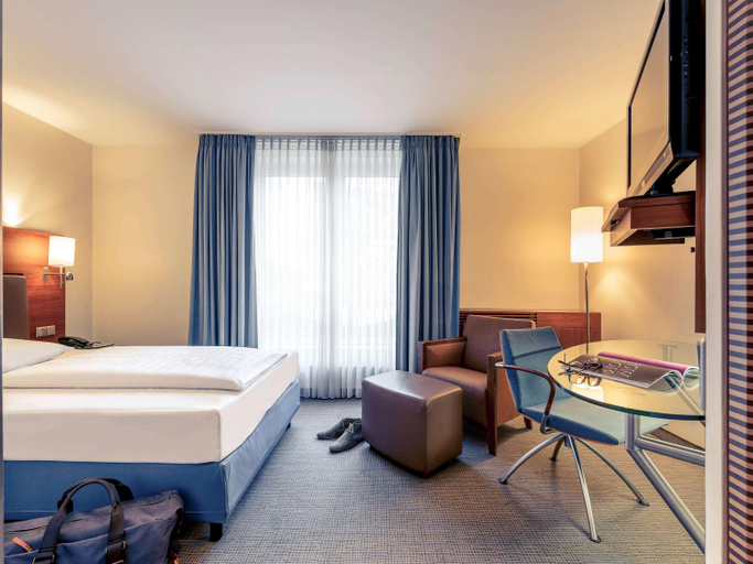 Bedroom 2, Mercure Hotel Munich Airport Freising, Freising