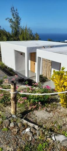 Others 5, Villa Ti Zil