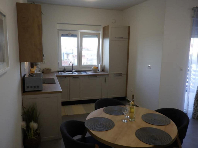 Others 3, Cozy Apartment Bili, Privlaka