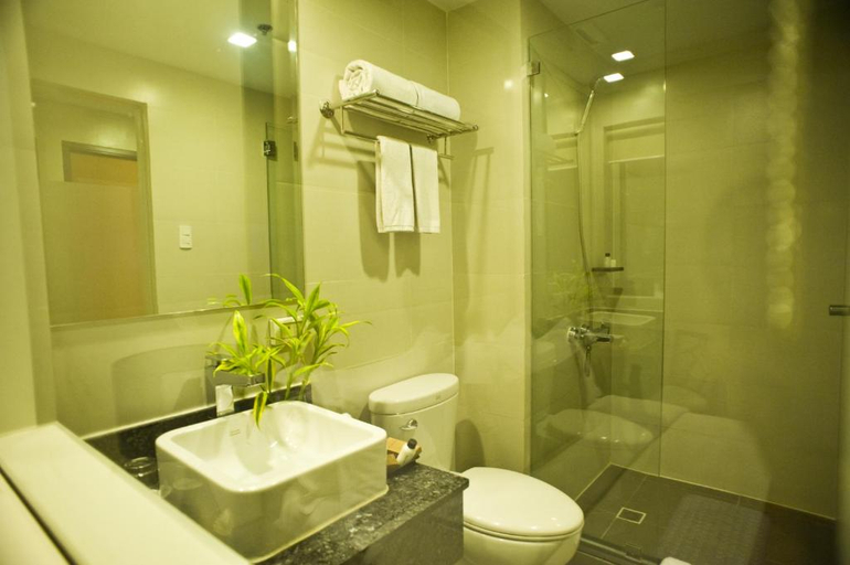 Bathroom 4, Goldberry Suites and Hotel Mactan, Lapu-Lapu City