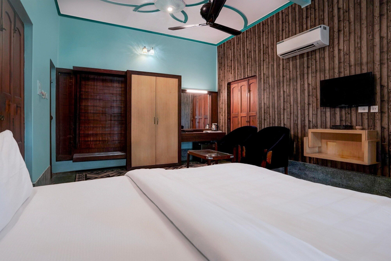 Room 3, Palette Heritage Scindia Ghat, Varanasi