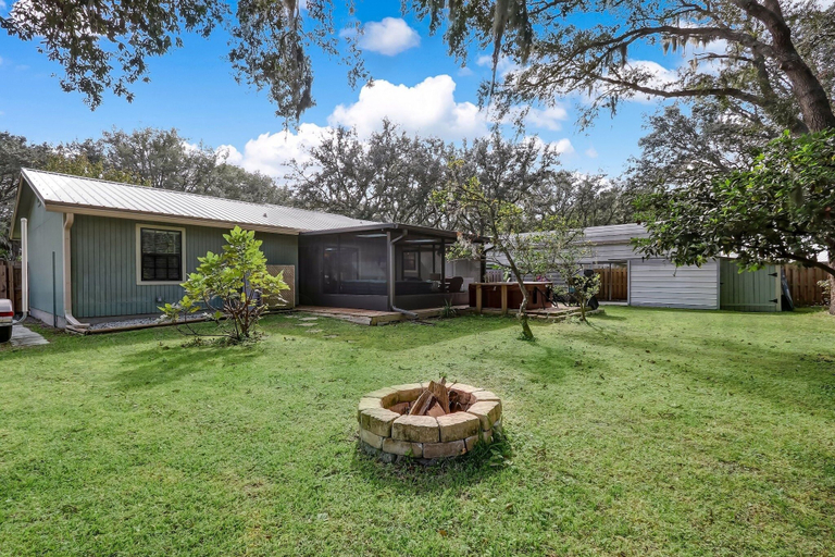 Exterior & Views 2, 2113 Talbot Ct. 3 Bedroom Home by RedAwning, Nassau