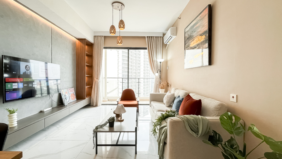 Others 2, Spacious and Stylish 3BR at Sky House BSD Apartment By Travelio, Tangerang Selatan