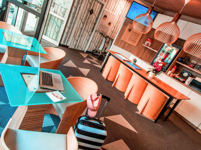 Public Area 3, ibis Styles Caen Centre Paul Doumer, Calvados