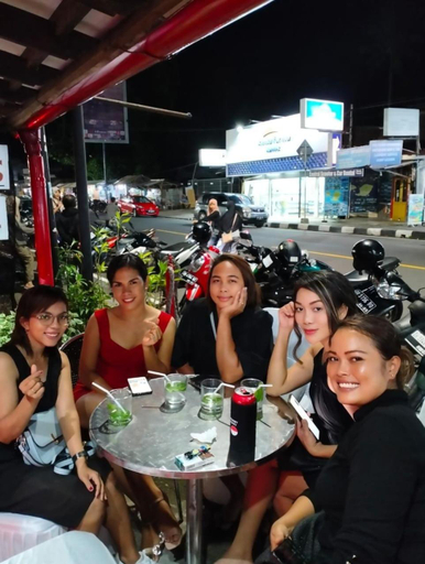 Food & Drinks 4, Suci's Friendly Apartments, Lombok