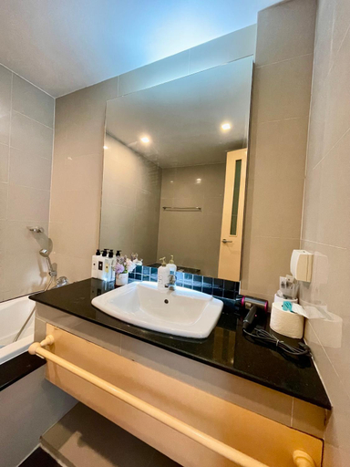 Bathroom 3, The Kris Residence Two Bedrooms Apartment, Pulau Phuket