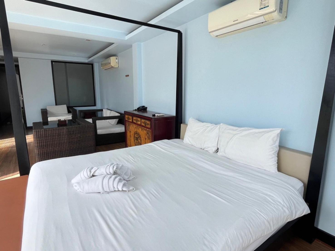 Bedroom 5