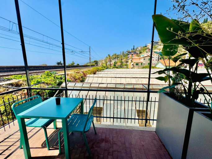 Others 4, New Seaside Suite GOLD, Imperia