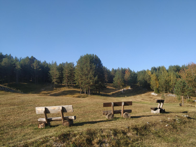 Others 4, Vila Danida