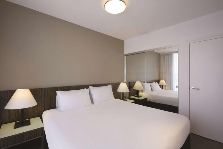 Bedroom 3, Adina Sydney Darling Harbour, Sydney