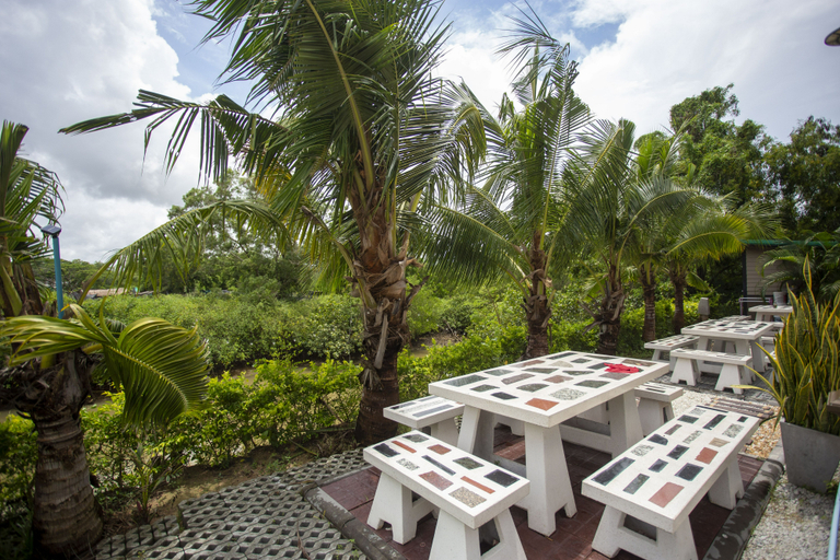 Food & Drinks, Triple O Phala Beach, Ban Chang