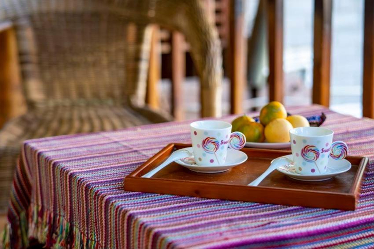 Food & Drinks, 丽江古城栖旅民宿 qi lu lnn old town lijiang, Lijiang