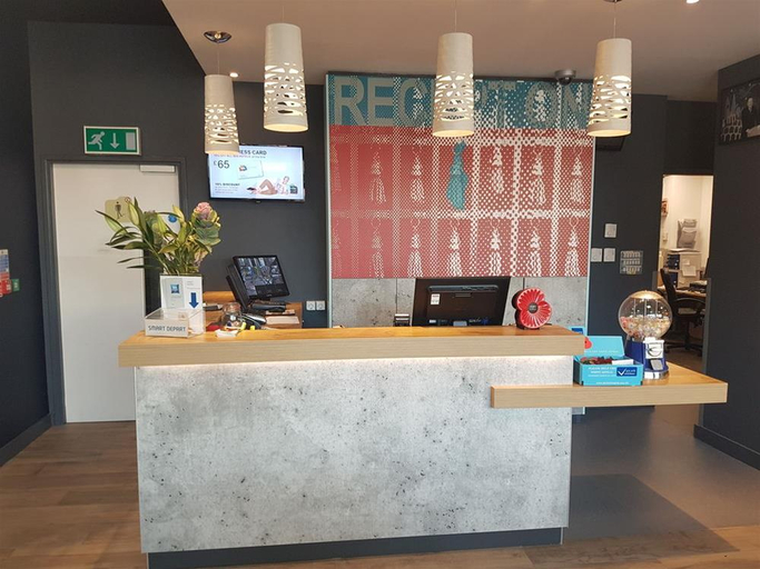 Public Area, ibis budget London Hounslow, London